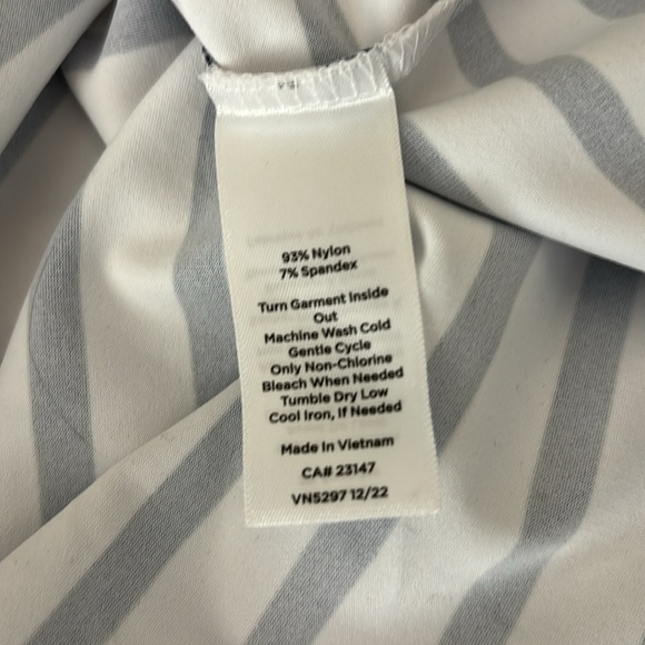 Talbots Effortless ladies Jersey Navy & White Square-neck Riviera Stripe size L - Picture 4 of 5